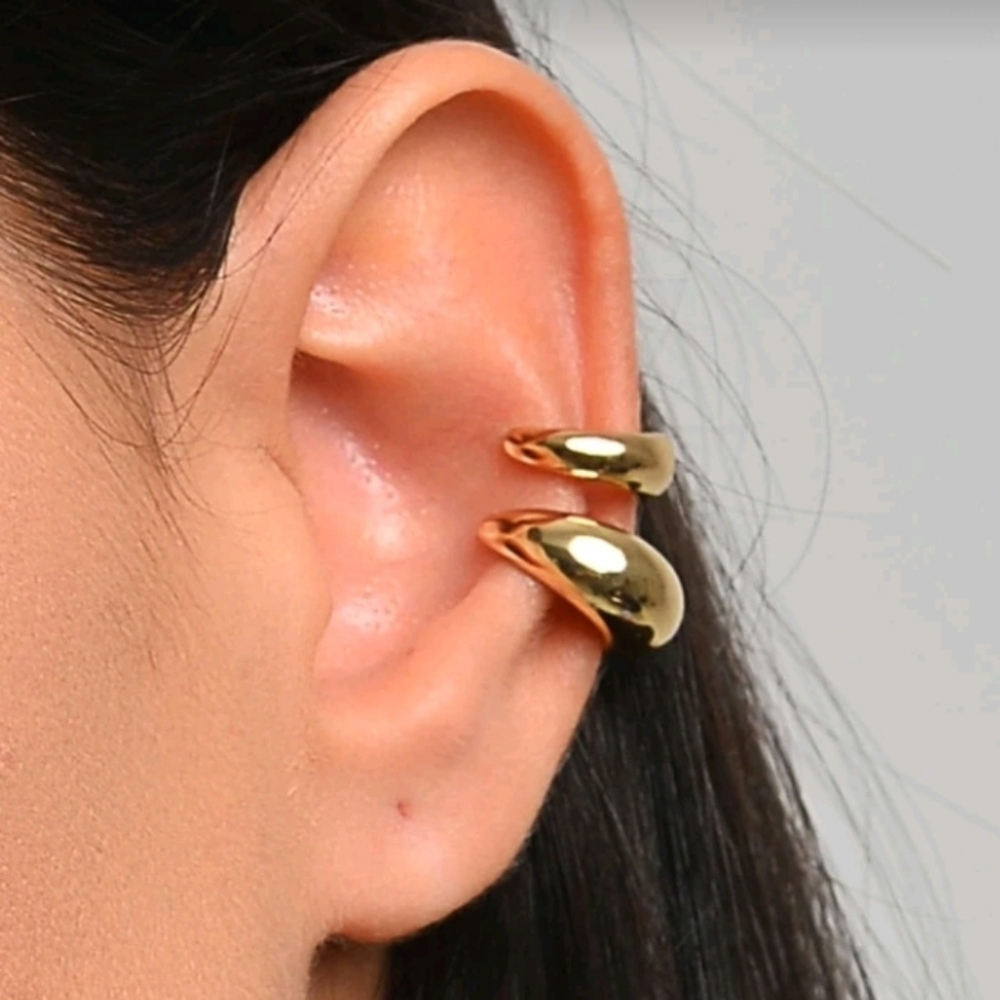 NEW! Gold Plated Simple & Minimalist Dainty Ear Cuff Set